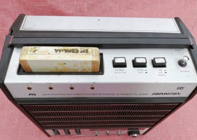 Soundesign AM-FM Stereo Radio 8Track Stereo Player 4983b - cartridge-kazettas-radios-magno-147a_4_big